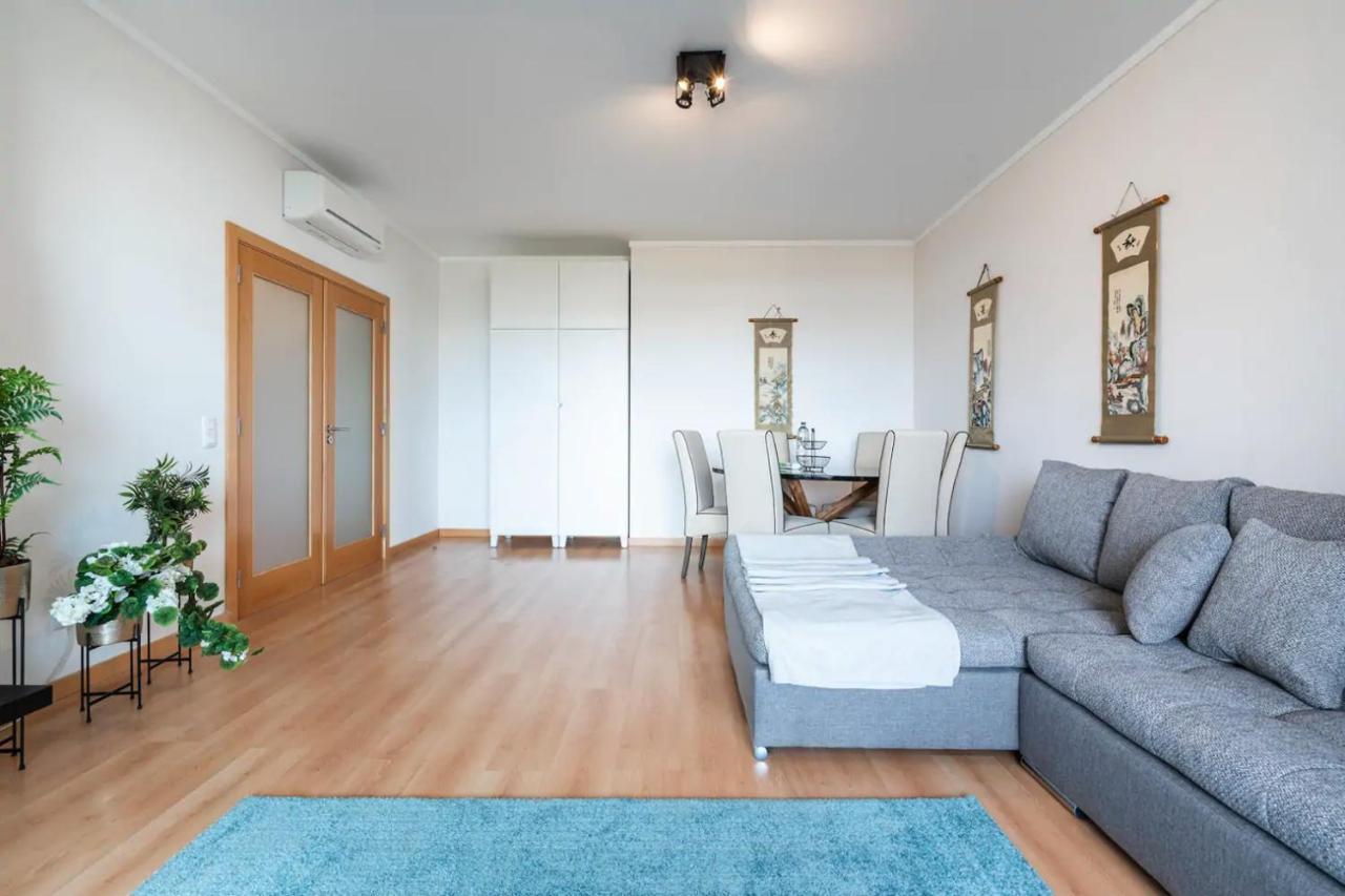 Appartamento Oceanview Luxury Amazing Views And Pool Olhão Esterno foto